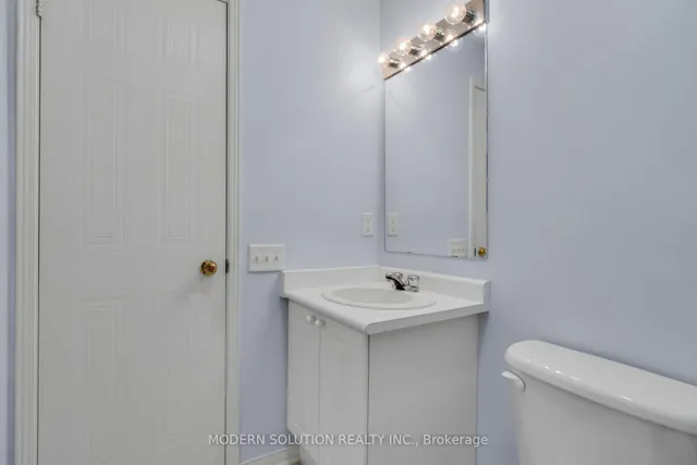 Additional image 24 of 760 Lawrence Ave Unit 228