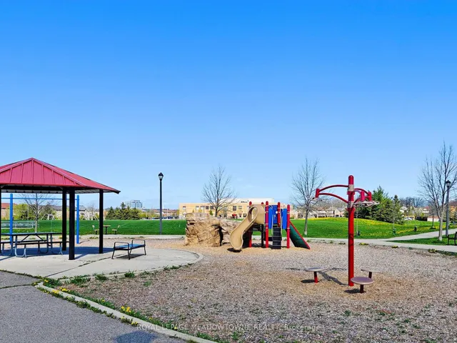 Additional image 31 of 1421 Costigan Rd Unit 202