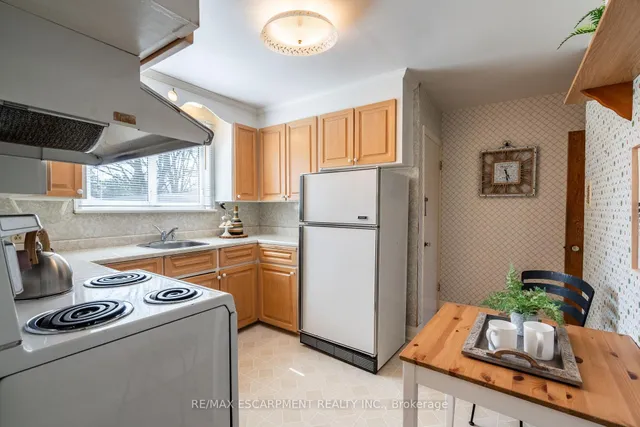 Additional image 18 of 1052 Joan Dr