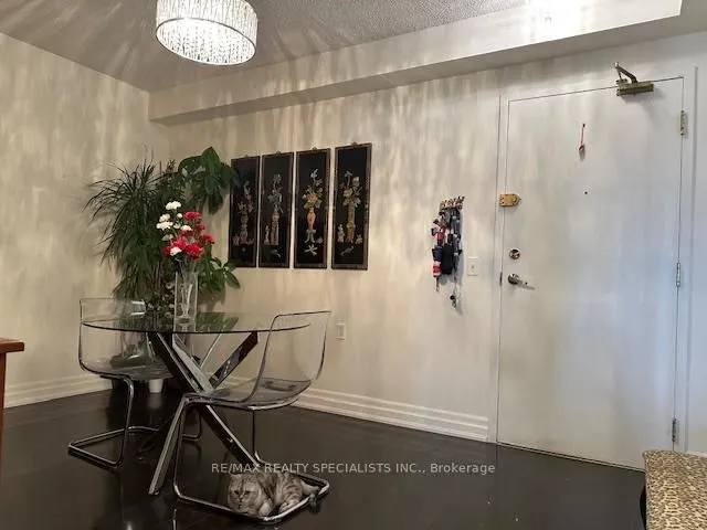 Additional image 4 of 200 Burnhamthorpe Rd Unit 605