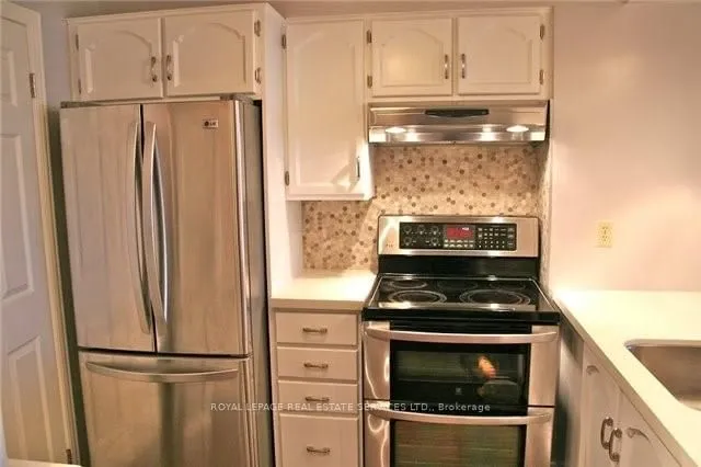 Additional image 3 of 1 Aberfoyle Cres Unit 1007