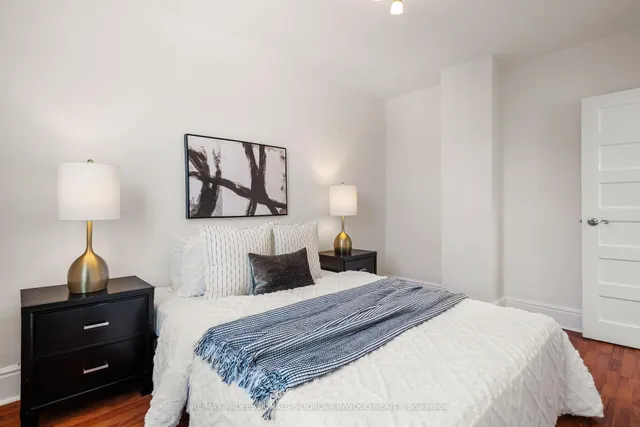 Additional image 21 of 39 Burnfield Ave