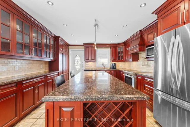 Additional image 4 of 246 Prescott Ave