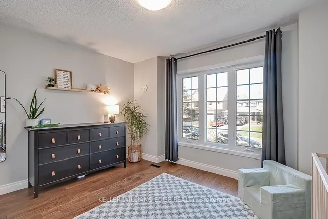 Additional image 27 of 58 Laurendale Ave