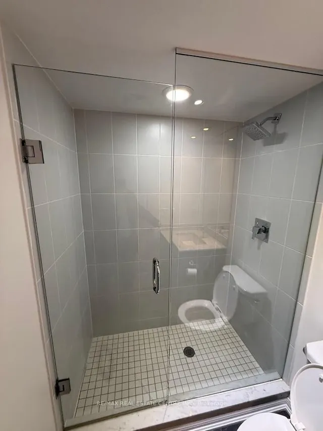 Additional image 15 of 35 Bastion St Unit 709