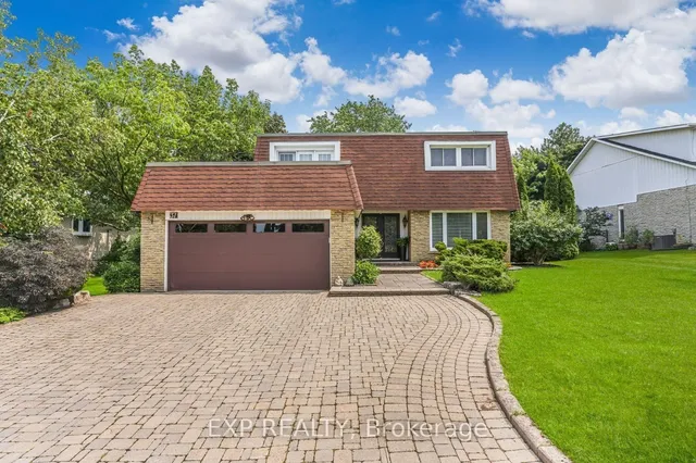 37 Kenninghall Blvd