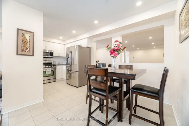 Additional image 11 of 1322 Mowat Lane