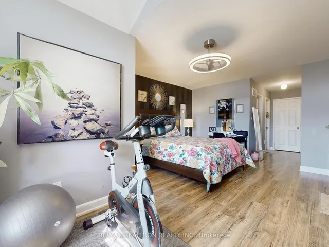 Additional image 35 of 81 Isaac Devins Blvd