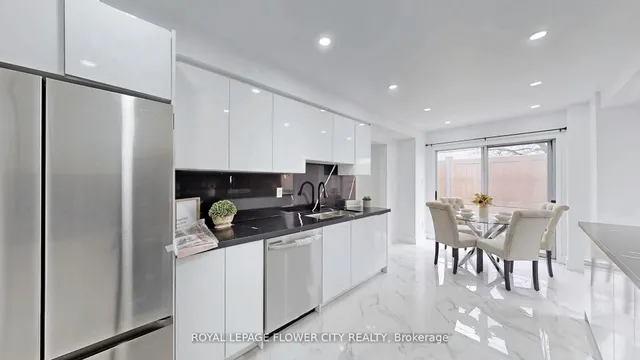 Additional image 8 of 101 Chipmunk Cres