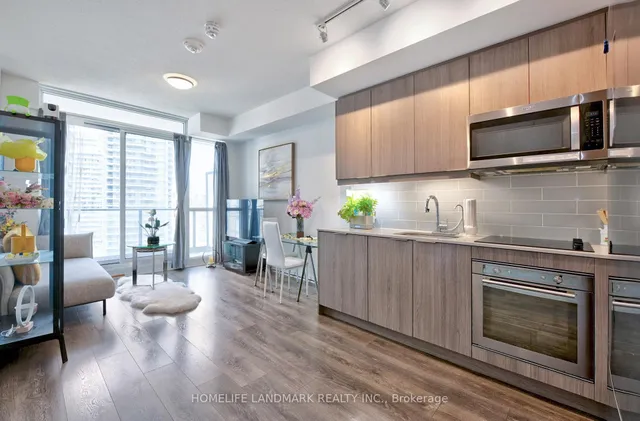 Additional image 5 of 32 Forest Manor Rd Unit 1103