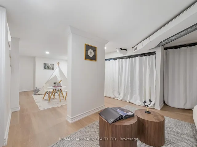 Additional image 34 of 24 Meadow Ave