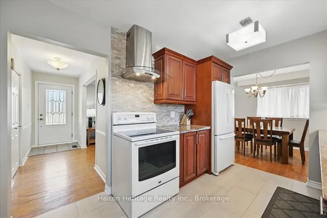 Additional image 13 of 452 Wedgewood Dr