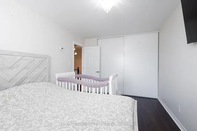 Additional image 19 of 80 Longbourne Cres