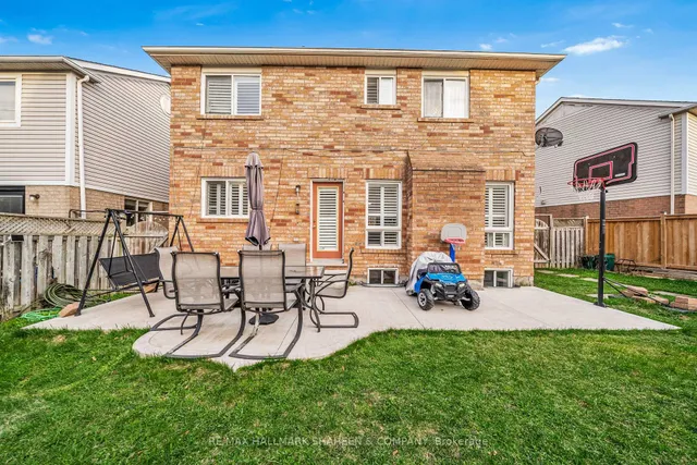 Additional image 42 of 32 Rowland St