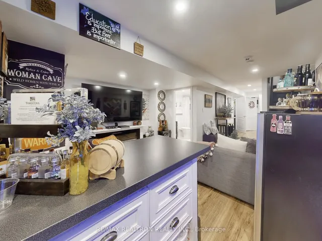 Additional image 42 of 81 Isaac Devins Blvd