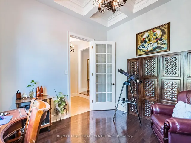 Additional image 17 of 22 WOODVALLEY Dr