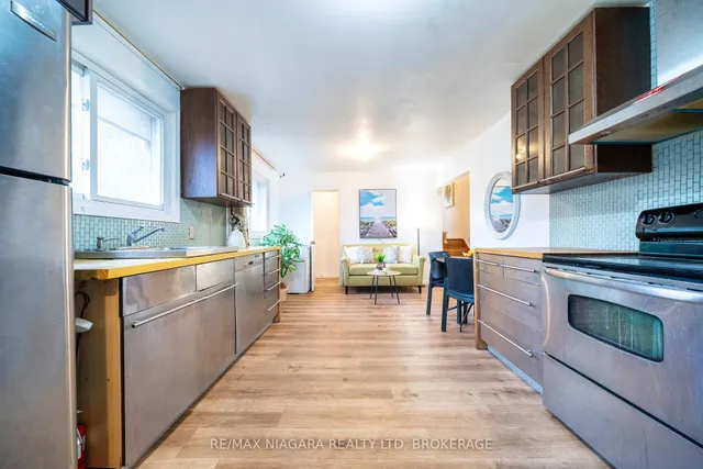 Additional image 7 of 225 West 2nd St