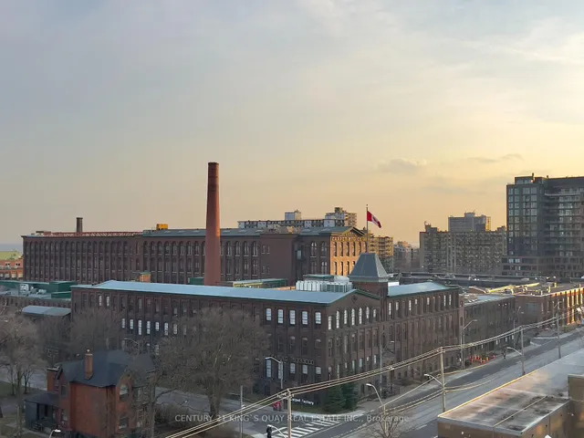 Additional image 17 of 20 Joe Shuster Way Unit 916