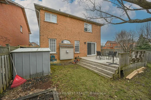 Additional image 47 of 29 Baccarat Cres