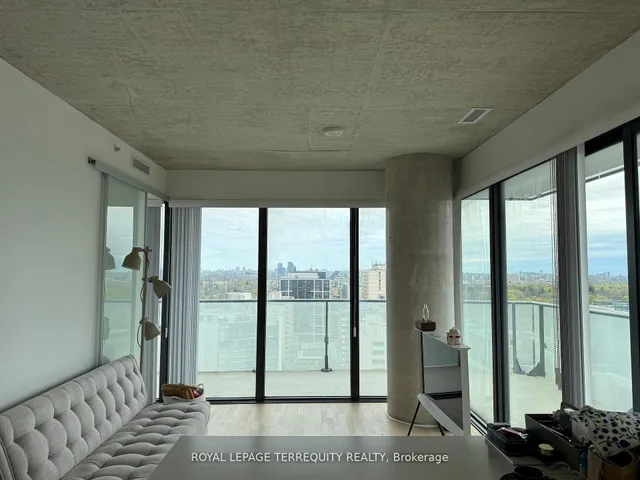 185 Roehampton Ave Unit 1510