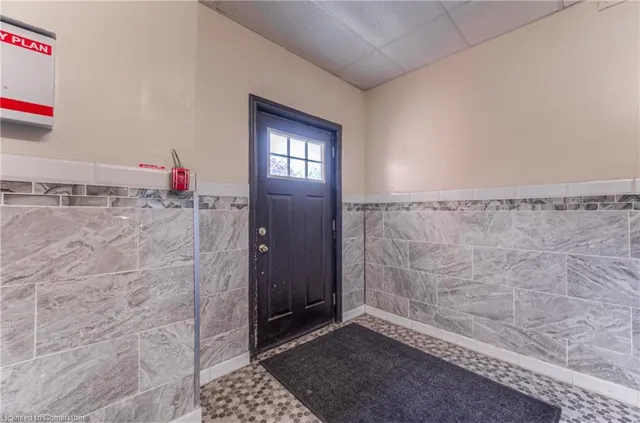 Additional image 6 of 75 South Dr