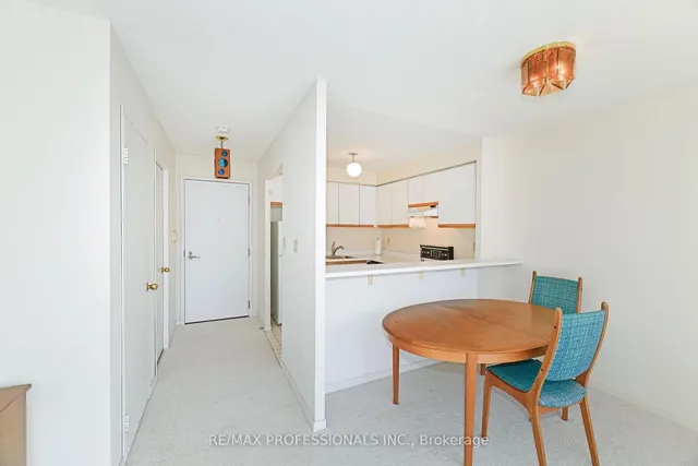 Additional image 3 of 2261 Lakeshore Blvd Unit 528