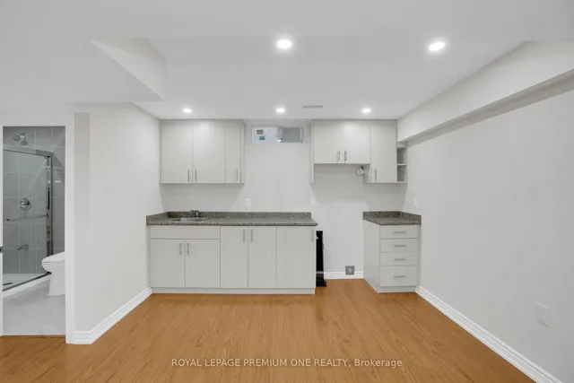 Additional image 34 of 8 Templeton Crt