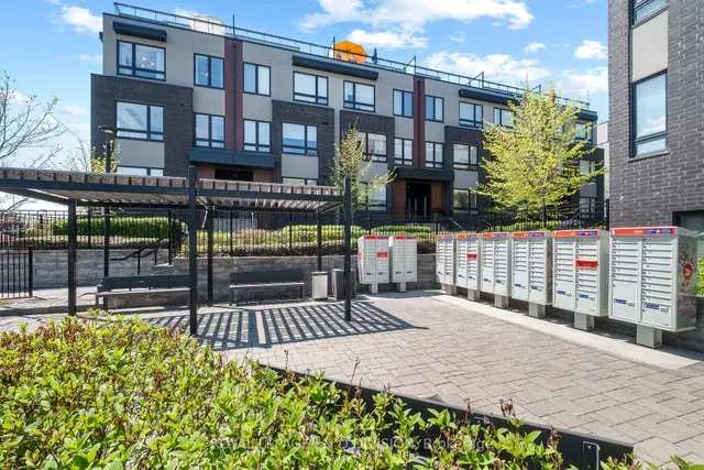 Additional image 36 of 1110 Briar Hill Ave Unit 301