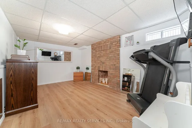 Additional image 41 of 41 Christie Dr