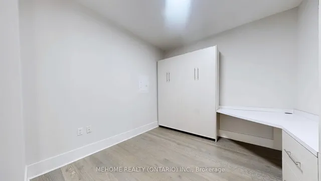 Additional image 23 of 29 Queens Quay Unit 505