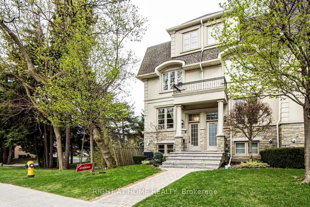 Additional image 2 of 2916 Bayview Ave