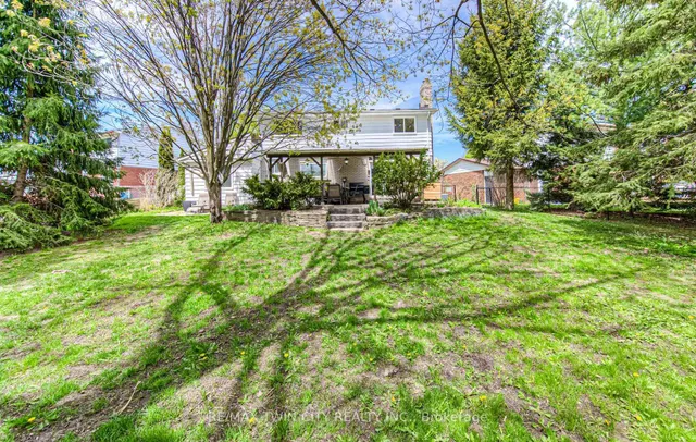 Additional image 40 of 92 Pinehurst Cres