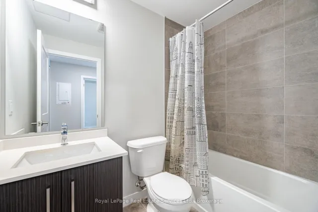 Additional image 23 of 15 Queen St Unit 1409