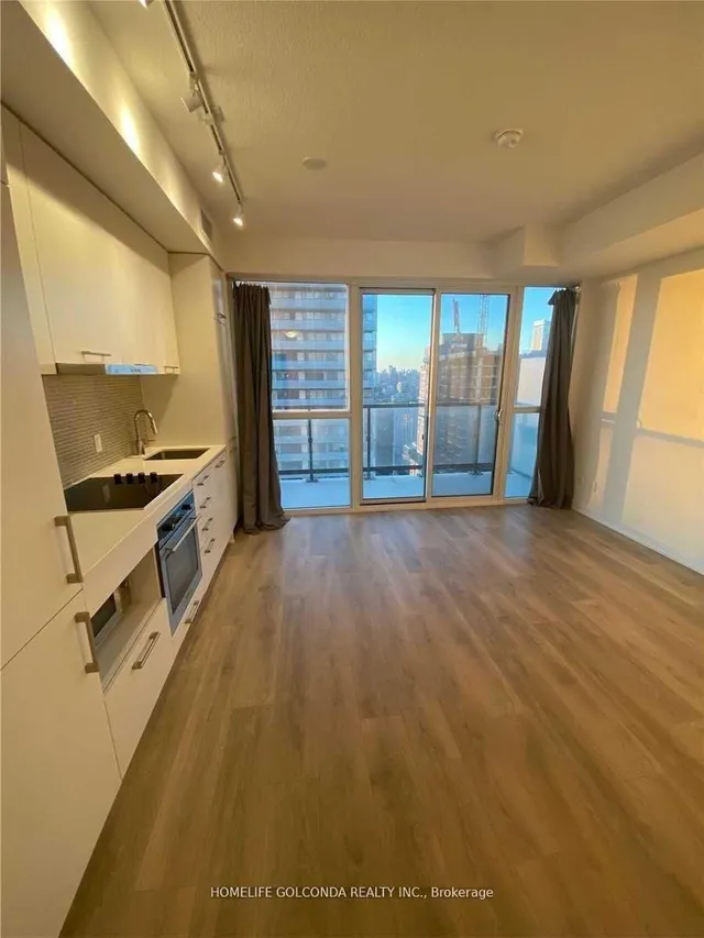 Additional image 9 of 87 Peter Stree N/A Unit 3709