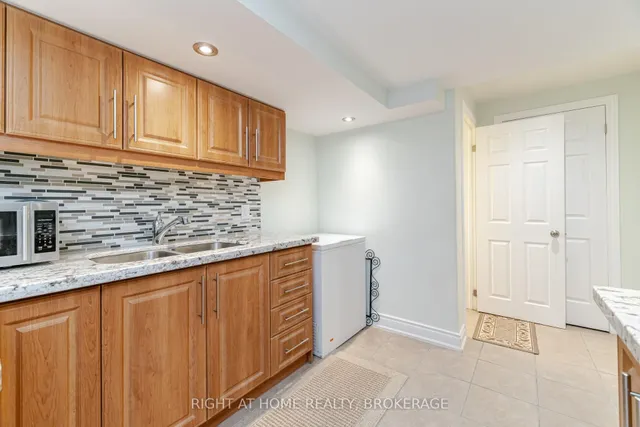 Additional image 37 of 5467 Blue Spruce Ave