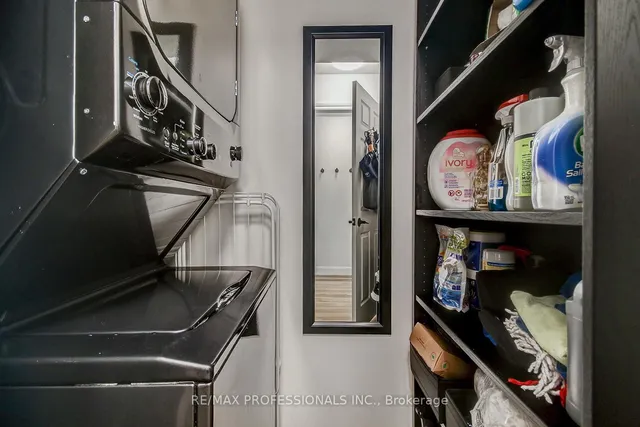 Additional image 32 of 5229 Dundas St Unit 312