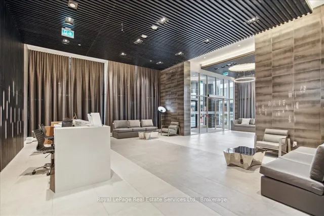 Additional image 4 of 2489 Taunton Rd Unit 1112