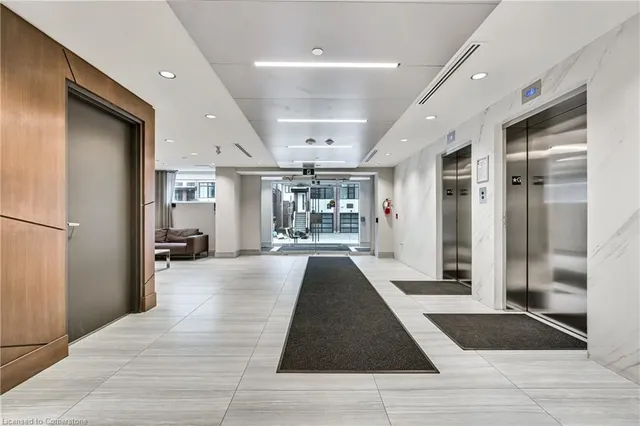 Additional image 5 of 16 Markle Cres Unit 403