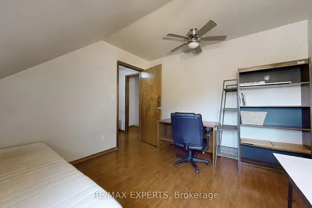 Additional image 21 of 134 Brunswick Ave