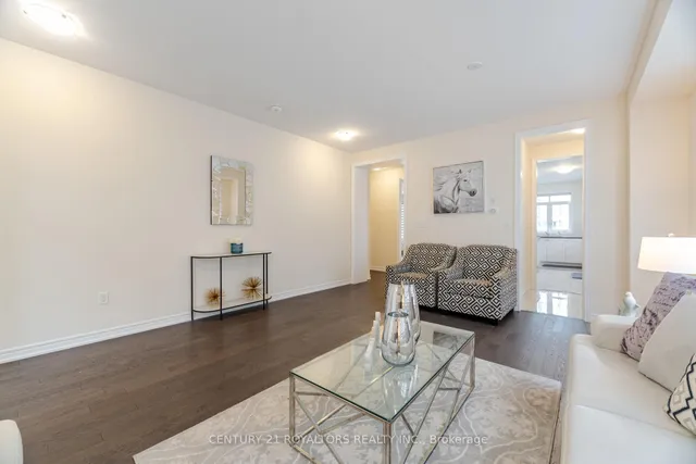 Additional image 8 of 1 Moorcroft Pl