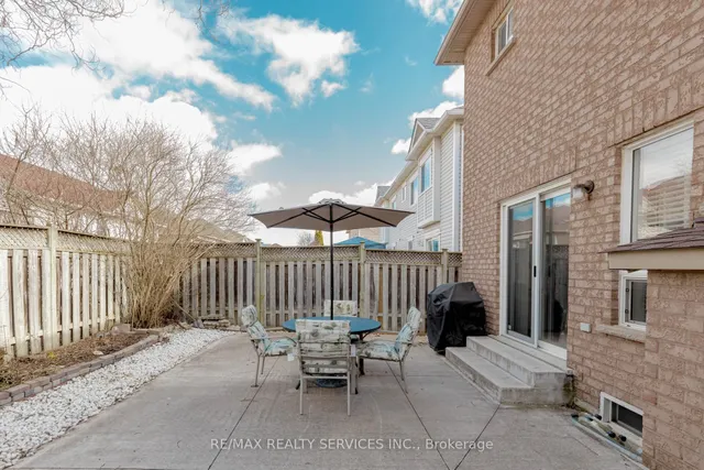 Additional image 48 of 66 Viceroy Cres