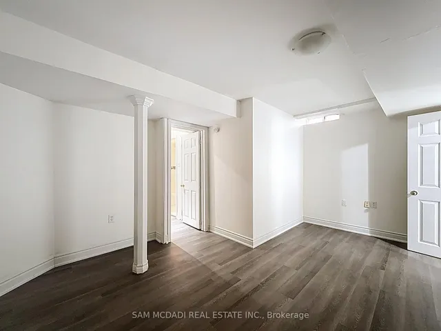 Additional image 37 of 1354 Weir Chse