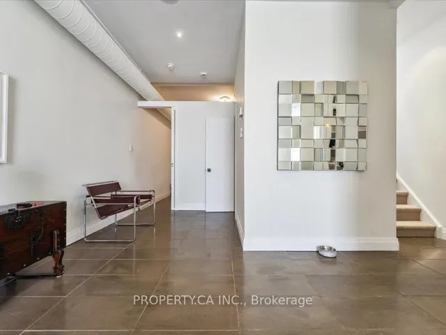 Additional image 16 of 670 Richmond St Unit 204