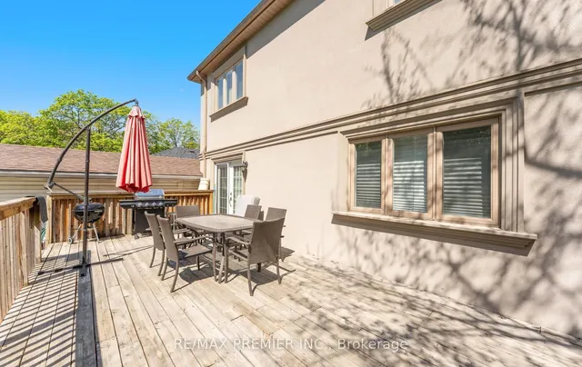 Additional image 27 of 21 Yvonne Ave