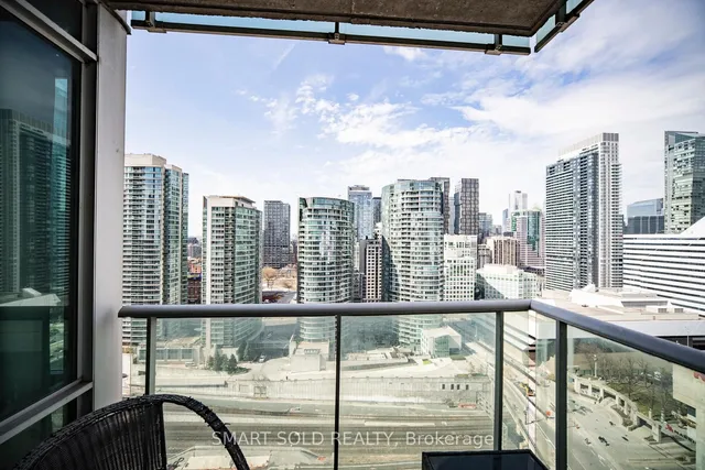 Additional image 27 of 81 Navy Wharf Crt Unit 2710