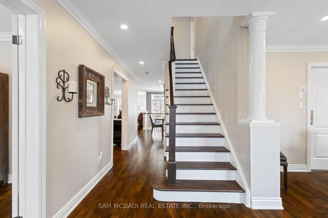 Additional image 4 of 7174 Upton Cres