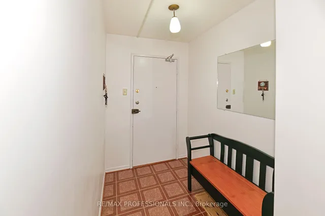 Additional image 4 of 475 The West Mall N/A Unit 417