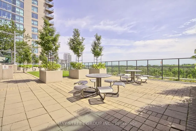 Additional image 22 of 231 Fort York Blvd Unit 1702