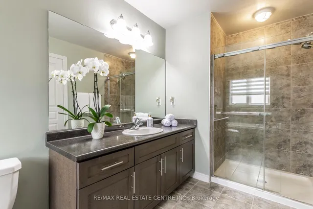 Additional image 34 of 28 Chamomile Dr