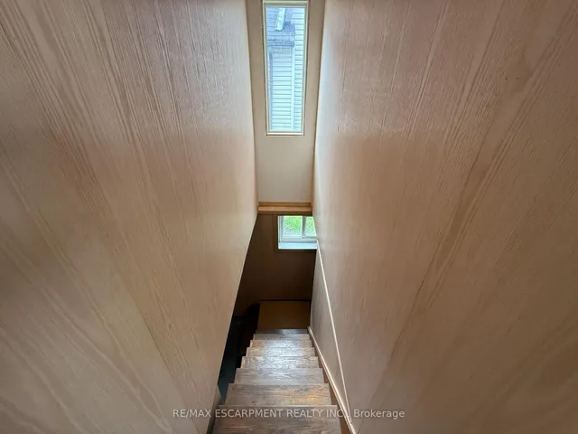 Additional image 16 of 713 Tate Ave